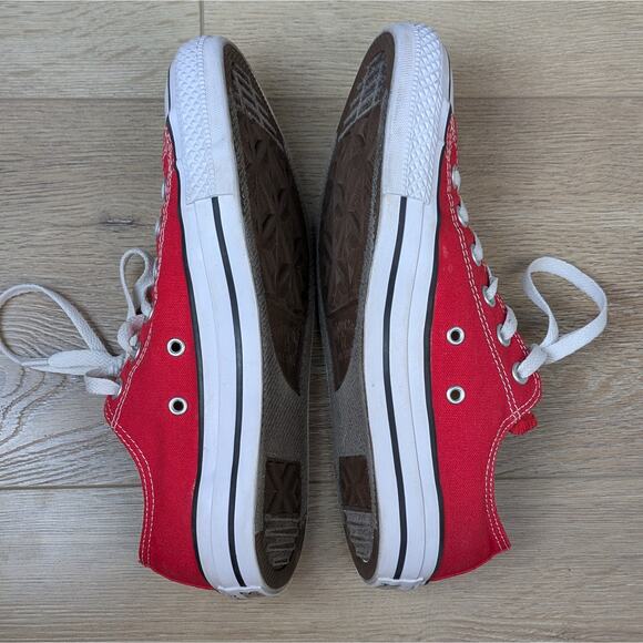 Converse All Star Chuck Taylor Sneakers Womens 8 Mens 6 Red White Canvas Low Top - Picture 4 of 11